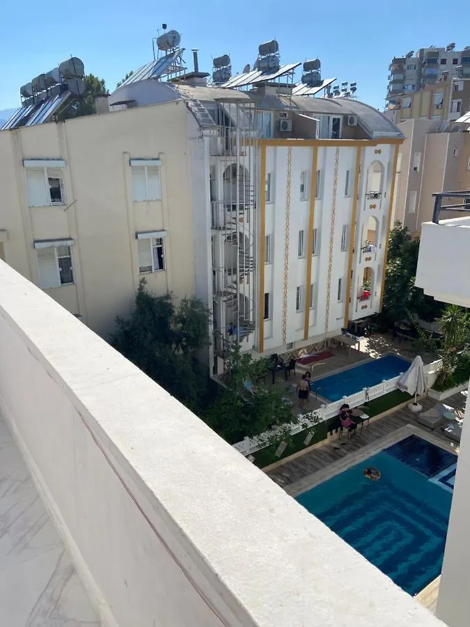 Serenity Suit Hotel アンタルヤ トルコ